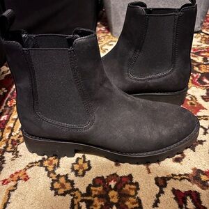 Thursday Black Matte Chelsea Boots